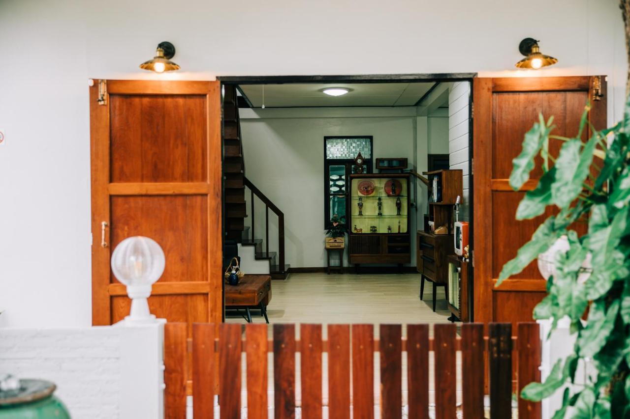 Banya BnB ที่พักบ้านย่าบีแอนด์บี เมืองประจวบฯ Prachuap Khiri Khan Bagian luar foto